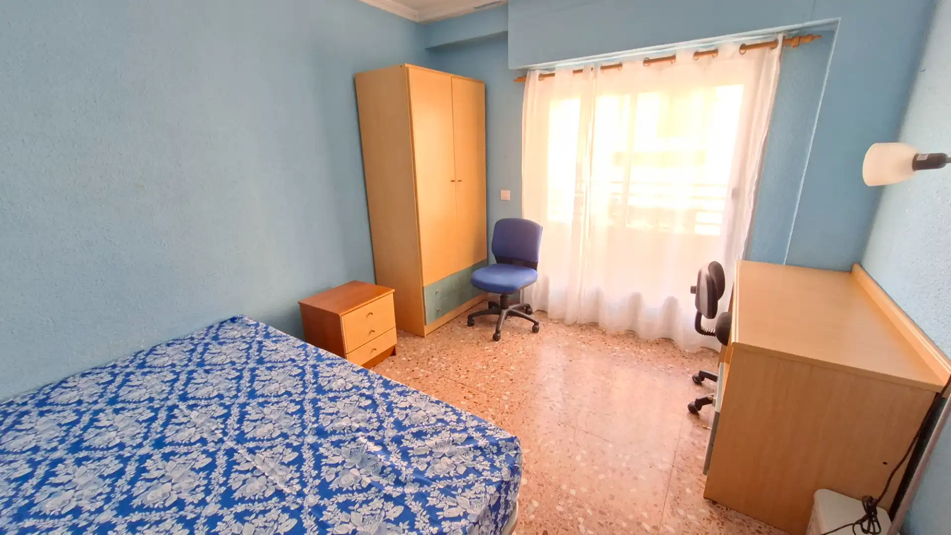 Wohnung zur Miete in Calle Capitán Torregrosa, Centro
