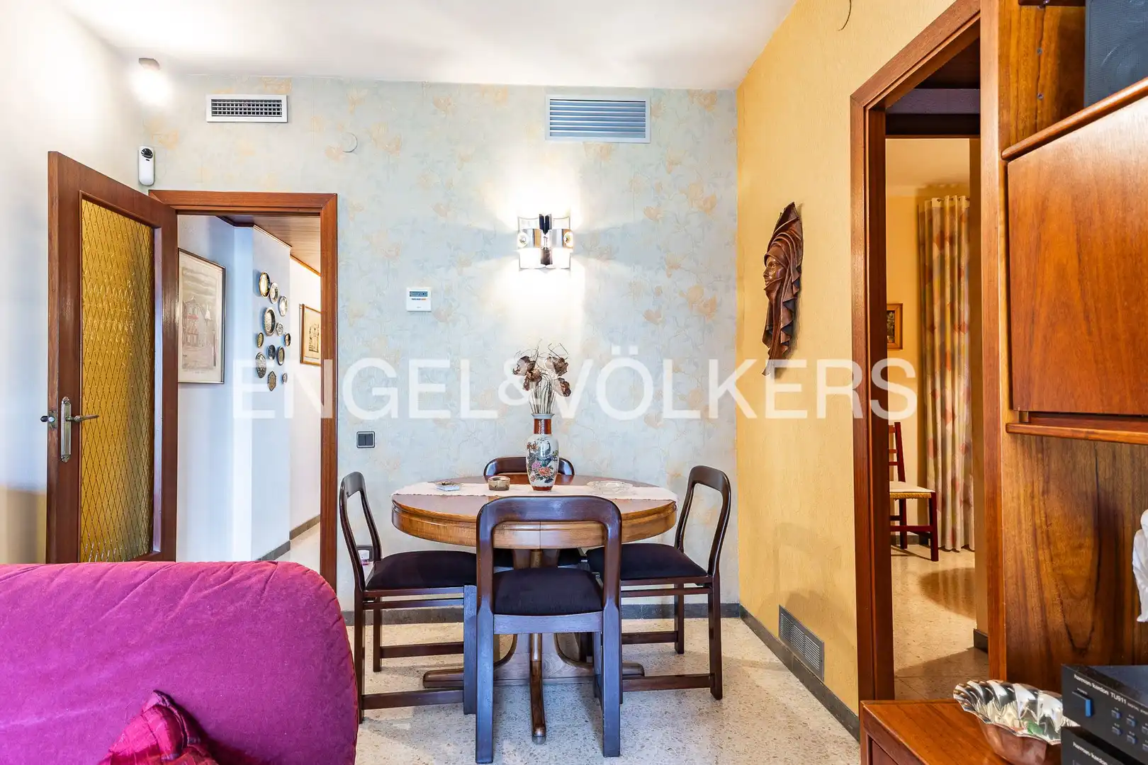 Comedor de Piso en venta en Barcelona con Aire acondicionado, Calefacción y Balcón