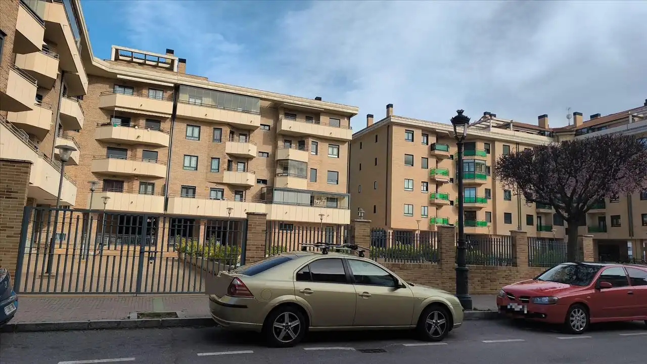 Vista exterior de Garaje en venta en Ávila