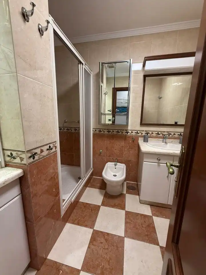 Bathroom of Flat for rent in Santa Cruz de Tenerife  with Air Conditioner, Furnished and Balcony