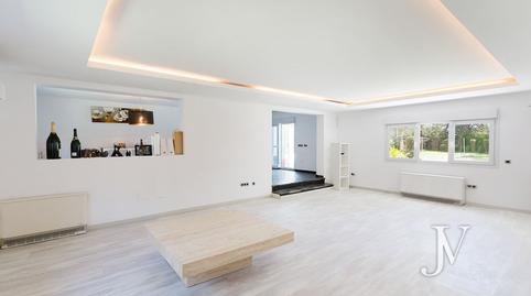 Foto 2 de Casa o chalet en venta en Calle Camino de Hoyarrasa, Urbanización La Moraleja, Madrid