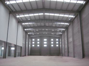Capannone industriale con ascensore in affitto a Santa Perpètua de Mogoda