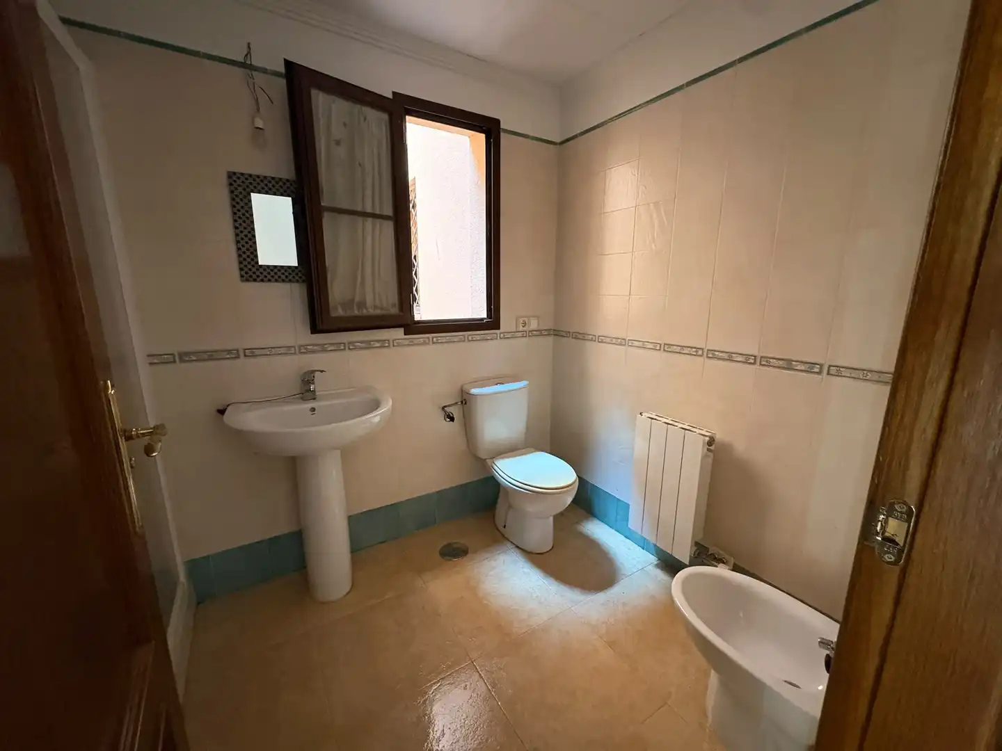 Bathroom of Flat for sale in Monachil