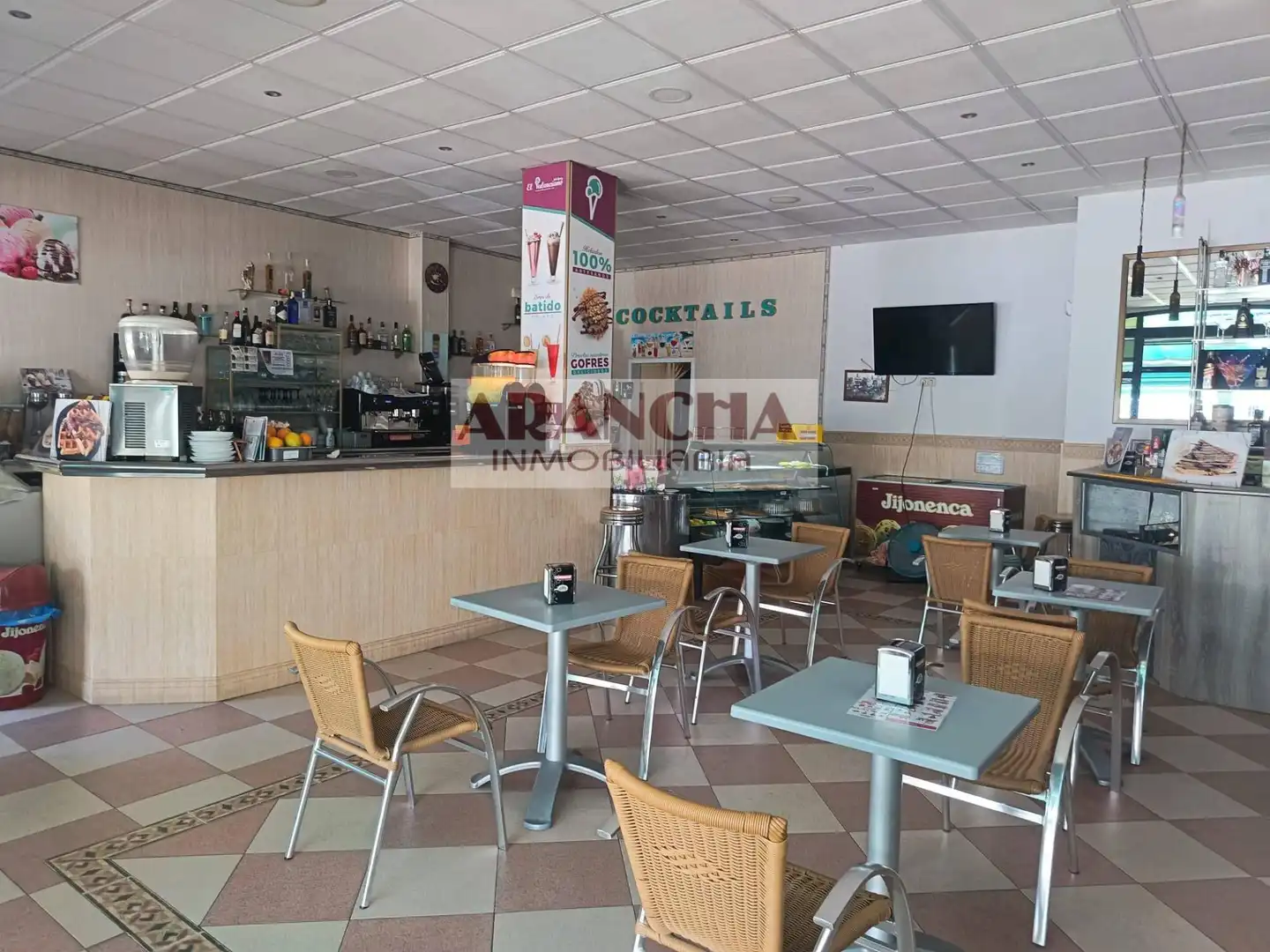 Local comercial en venda a La Laguna