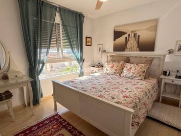 Wohnung mit Pool zum Verkauf in Avenida Pedro Muñoz Seca
