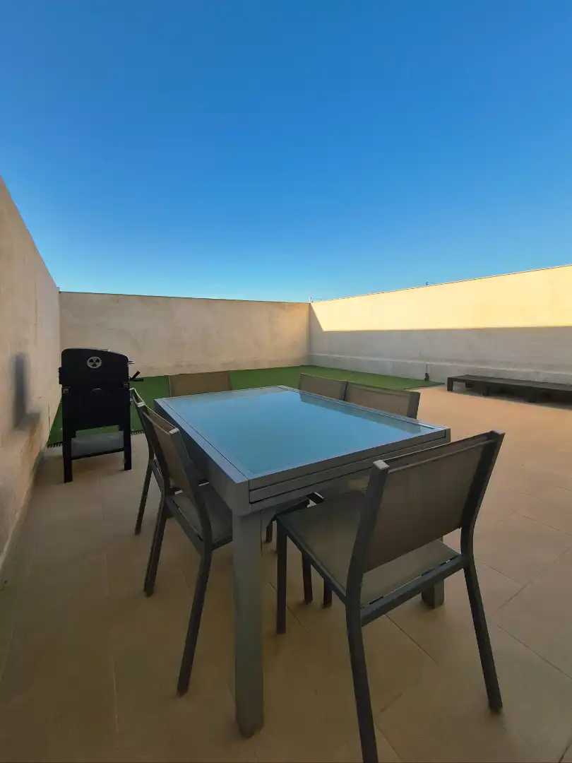 Terrassa de Casa adosada en venda en Yuncos amb Calefacció, Jardí privat i Terrassa
