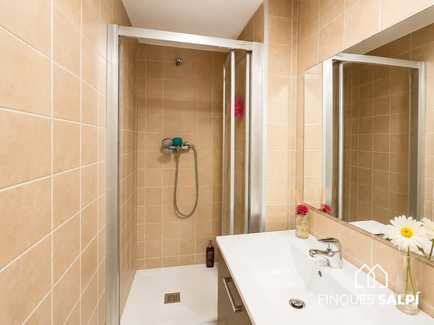 Bathroom of Apartments for sale in Castell d'Aro, Platja d'Aro i s'Agaró  with Furnished