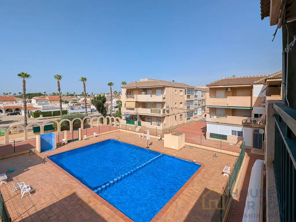 Piscina de Piso en venta en Los Alcázares