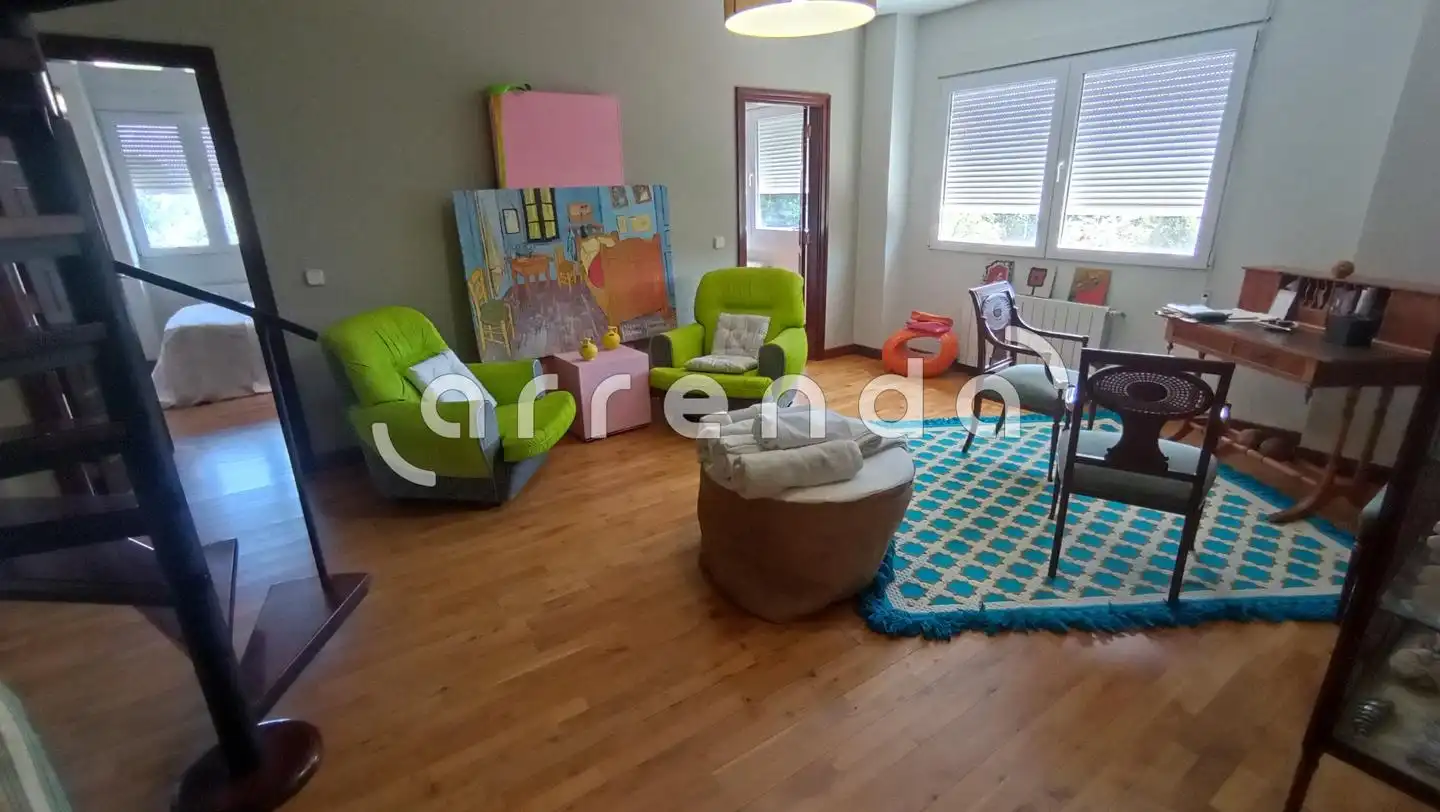 Sala de estar de Casa o chalet en venta en Villalbilla con Calefacción, Jardín privado y Terraza