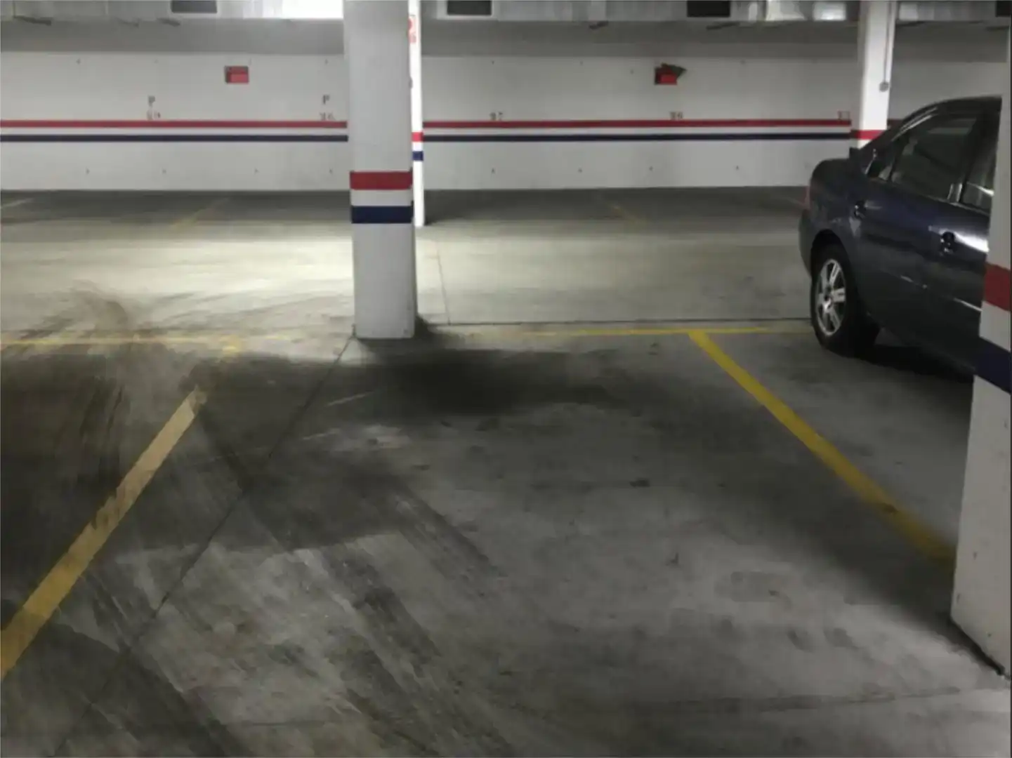 Parking de Garaje de alquiler en Rianxo