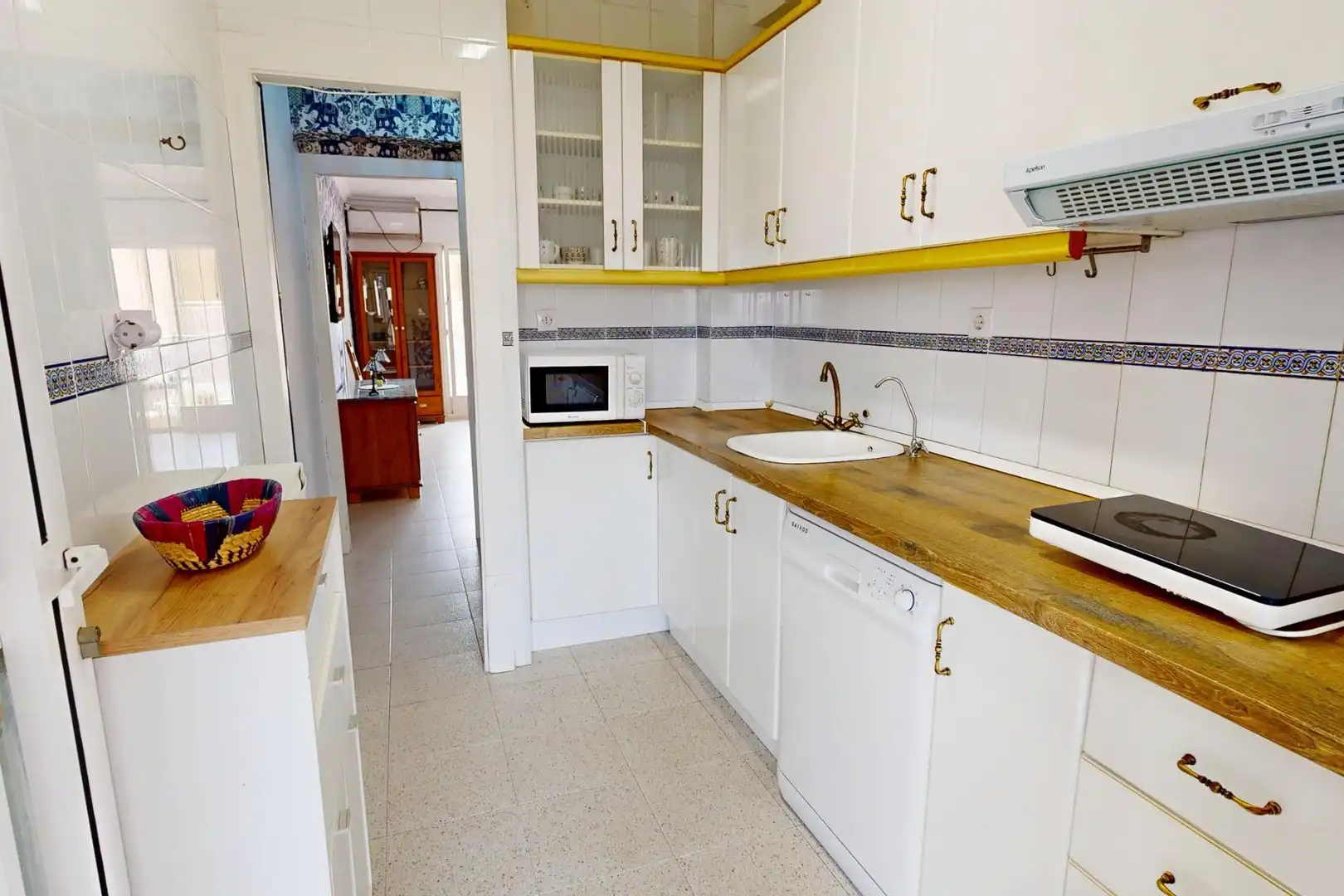 Cocina de Apartamento en venta en Cartagena con Aire acondicionado, Calefacción y Terraza