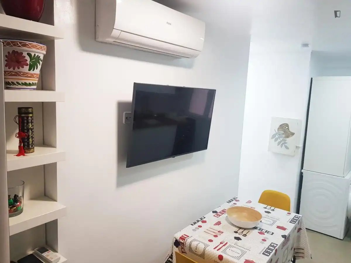 Apartments for rent in Mont-Olivet