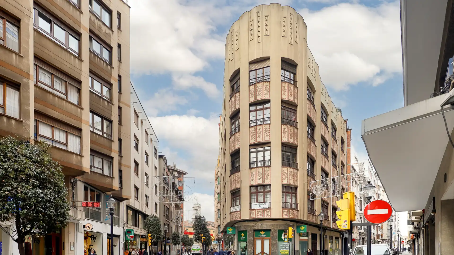 Vista exterior de Piso en venta en Gijón  con Calefacción y Trastero