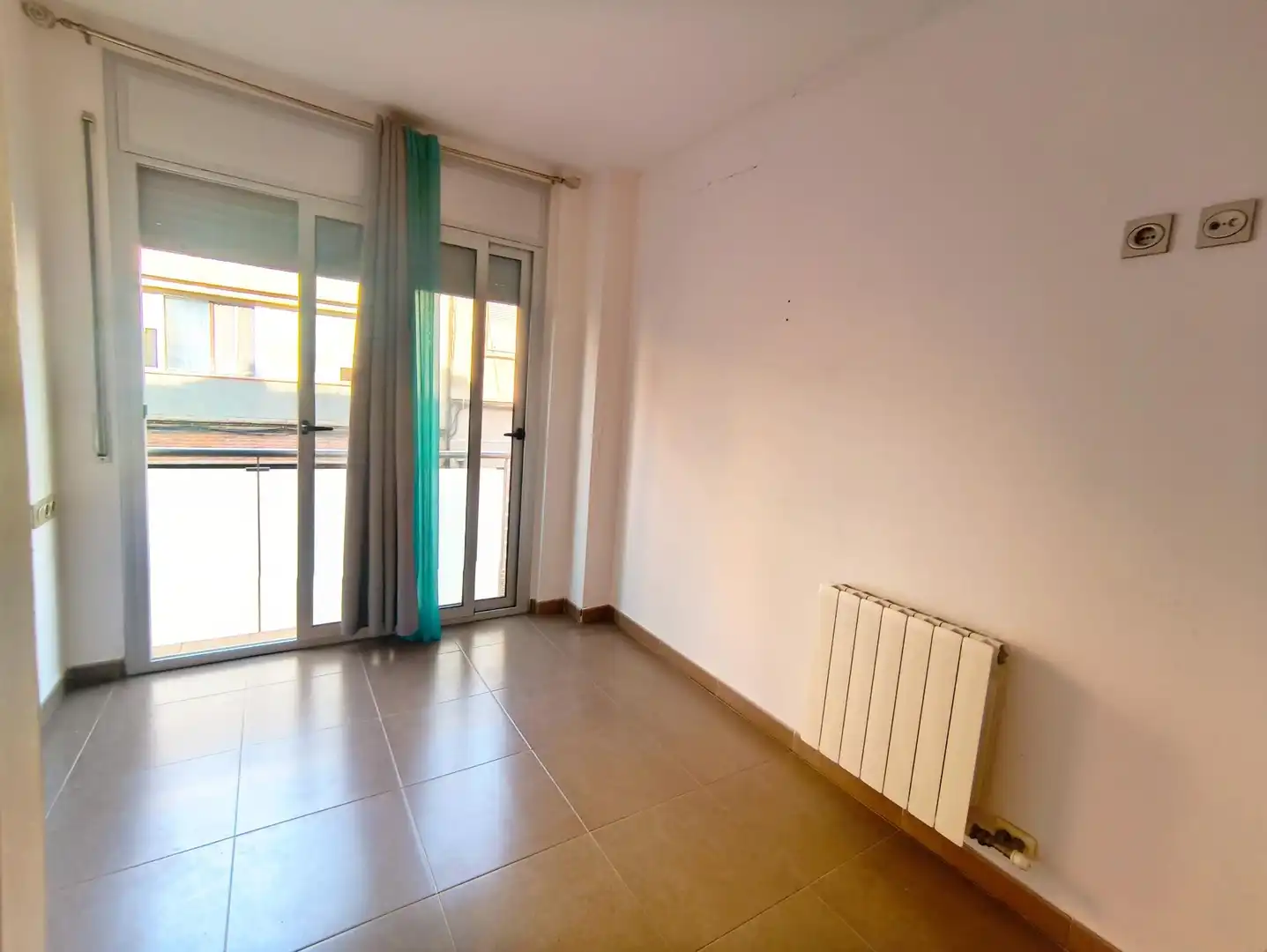 Schlafzimmer von Wohnung zum Verkauf in Mataró mit Heizung