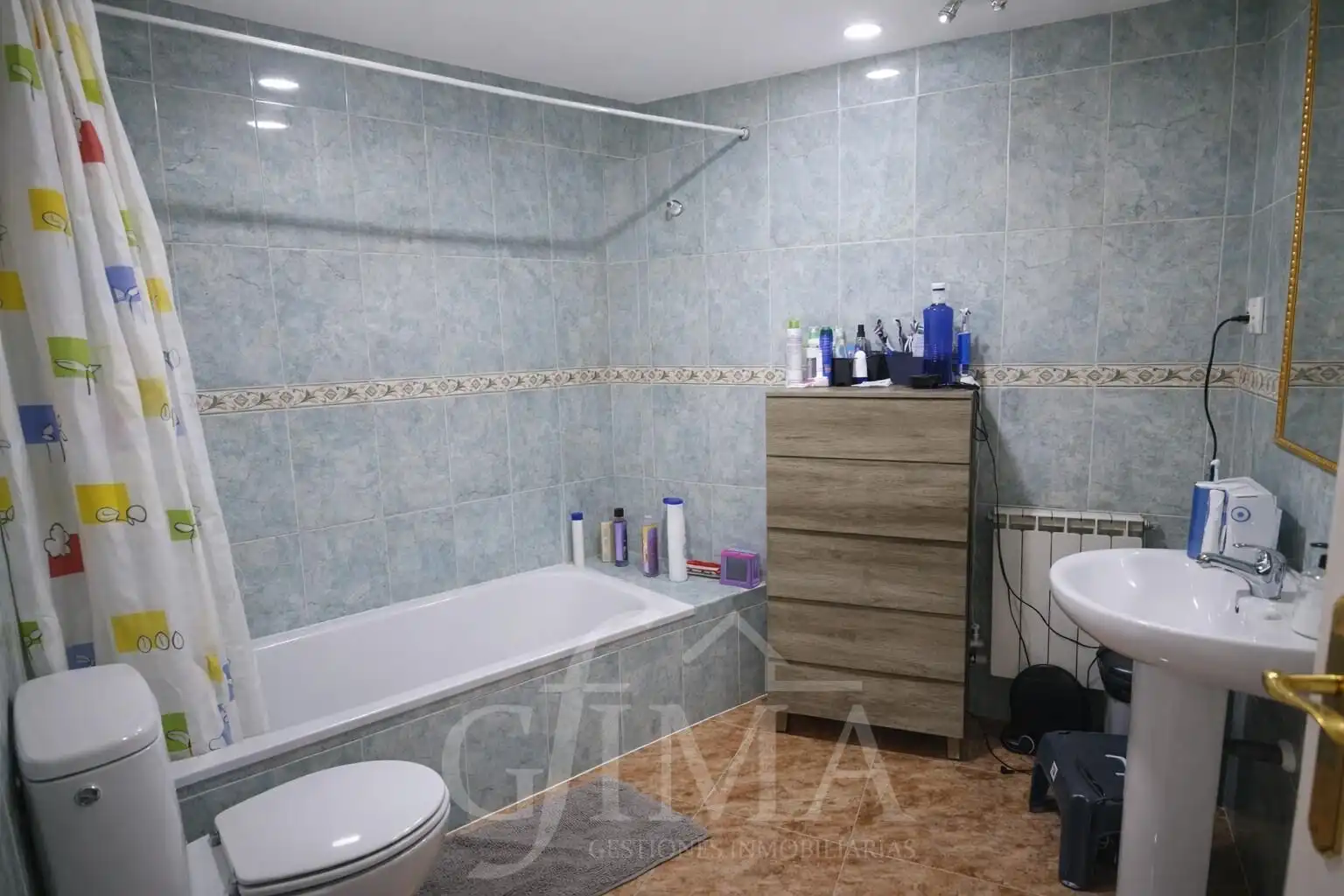 Bany de Casa o xalet en venda en Tomelloso amb Aire condicionat, Calefacció i Terrassa