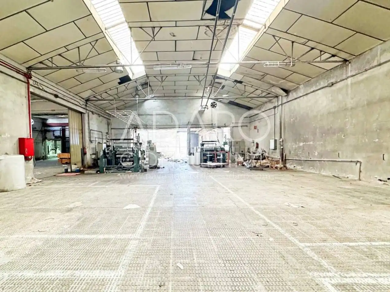 Nau industrial de lloguer a Calle Hierro
