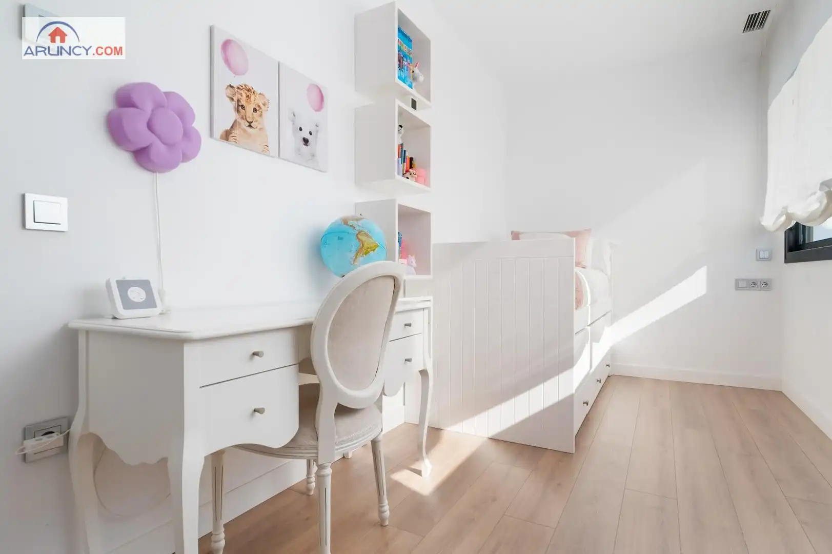 Habitación de Casa adosada en venta en Dos Hermanas con Aire acondicionado, Jardín privado y Terraza