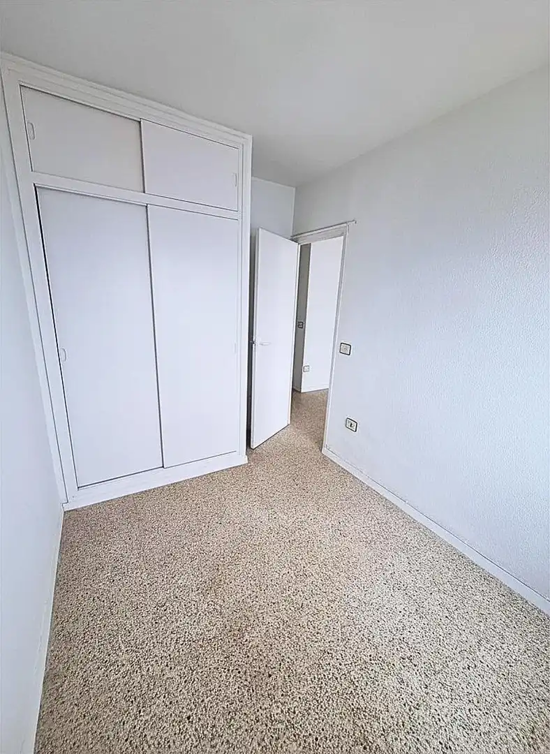 Dormitori de Apartament en venda en San Javier amb Aire condicionat