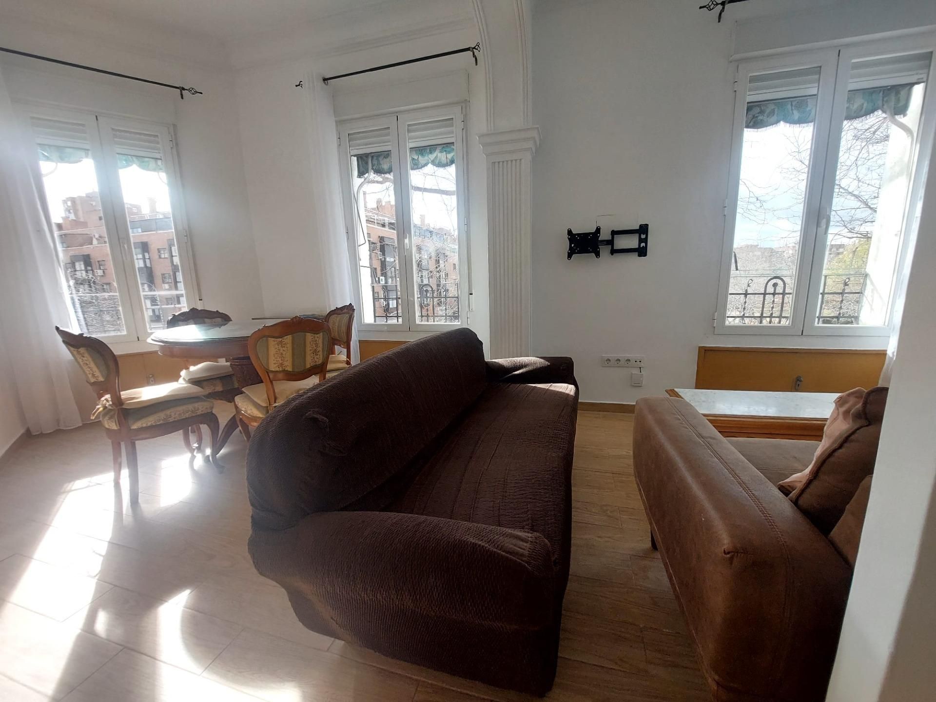 Living room of Flat to rent in  Madrid Capital  with Heating