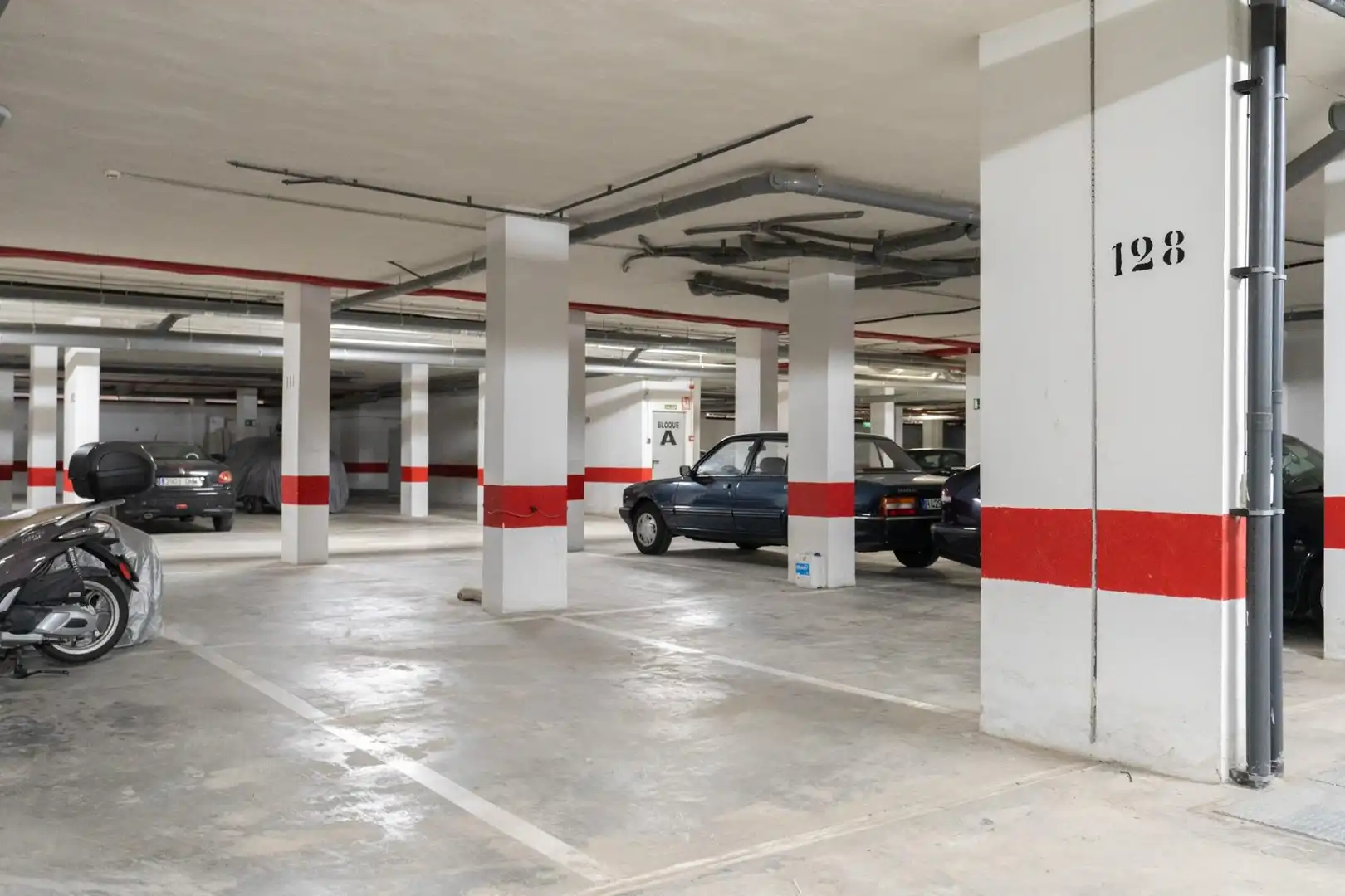 Aparcament de Pis en venda en Vélez de Benaudalla amb Aire condicionat, Terrassa i Moblat