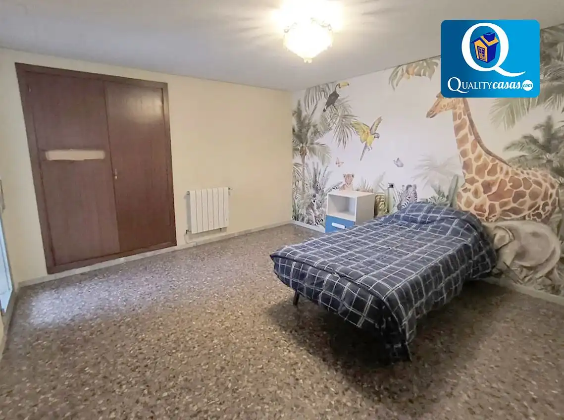 Habitación de Piso en venta en Villena con Calefacción y Terraza