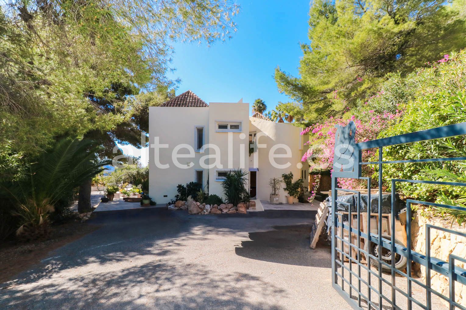 Vista exterior de Casa o chalet en venta en Altea con Aire acondicionado, Calefacción y Jardín privado