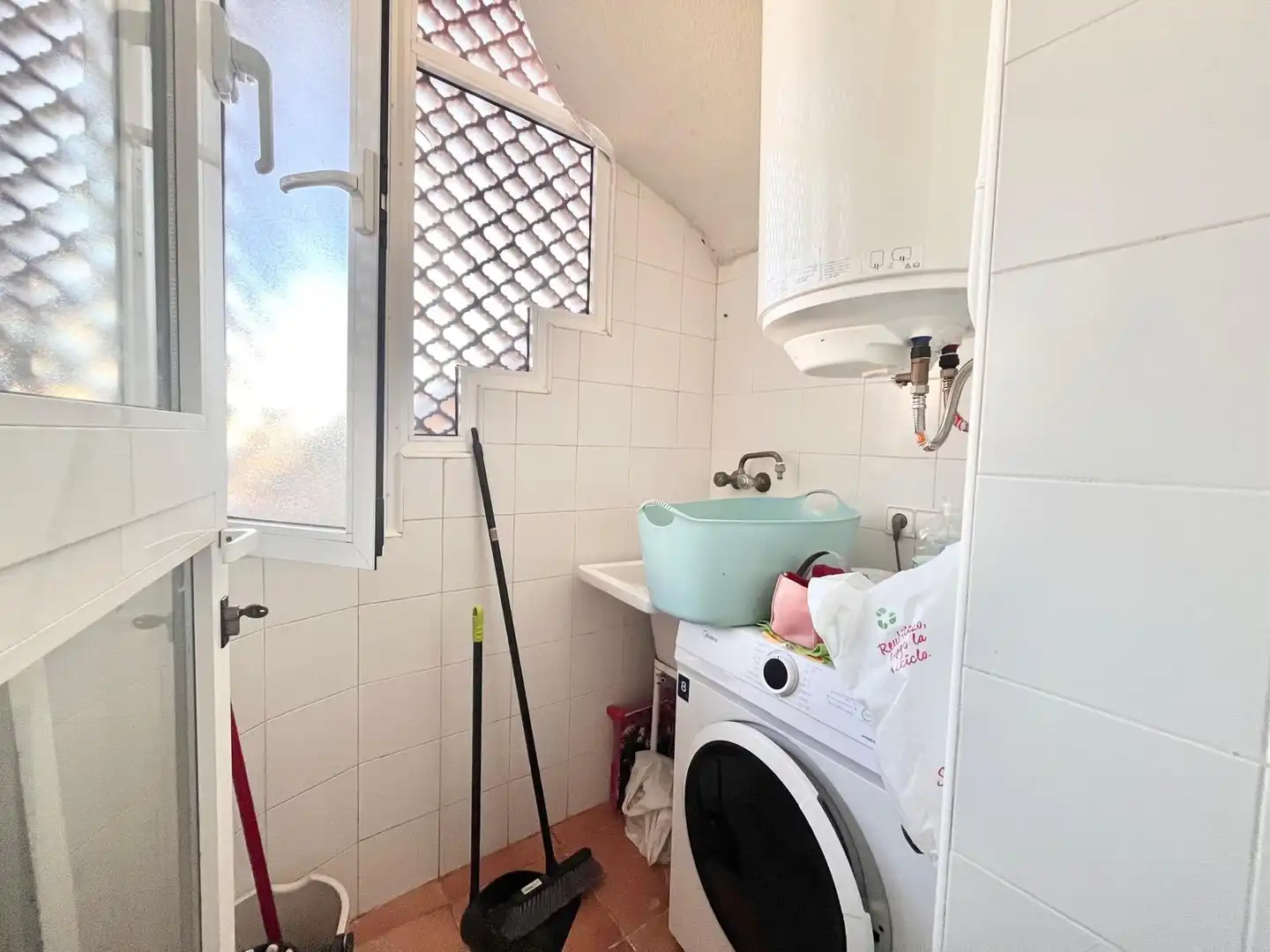 Baño de Ático de alquiler en Cartagena con Aire acondicionado, Calefacción y Terraza