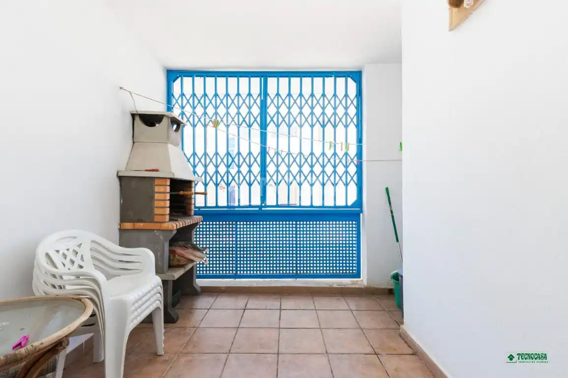 Wohnung zum Verkauf in Níjar mit Klimaanlage, Heizung und Balkon