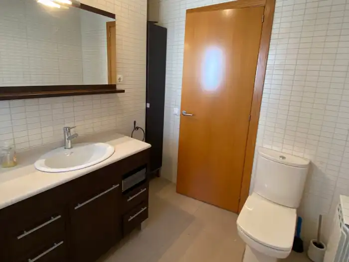 Baño de Dúplex en venta en Lleida con Aire acondicionado, Calefacción y Terraza