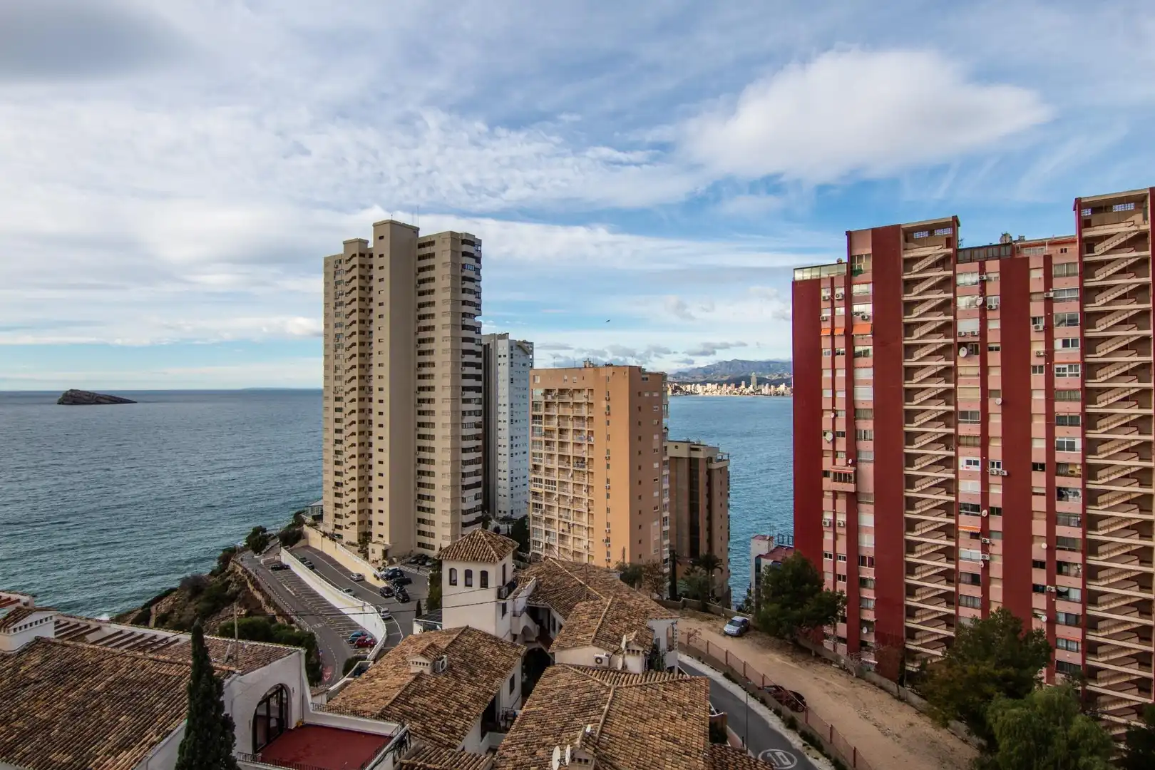 Vista exterior de Apartament en venda en Benidorm amb Terrassa, Traster i Piscina comunitària