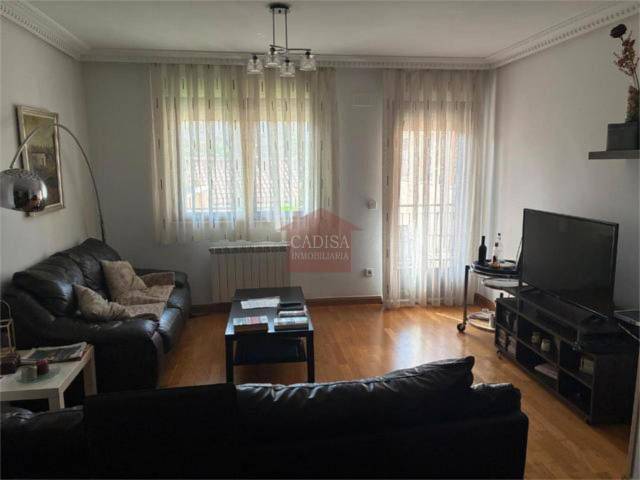 Piso en Alquiler en San Vicente - Las Úrsulas