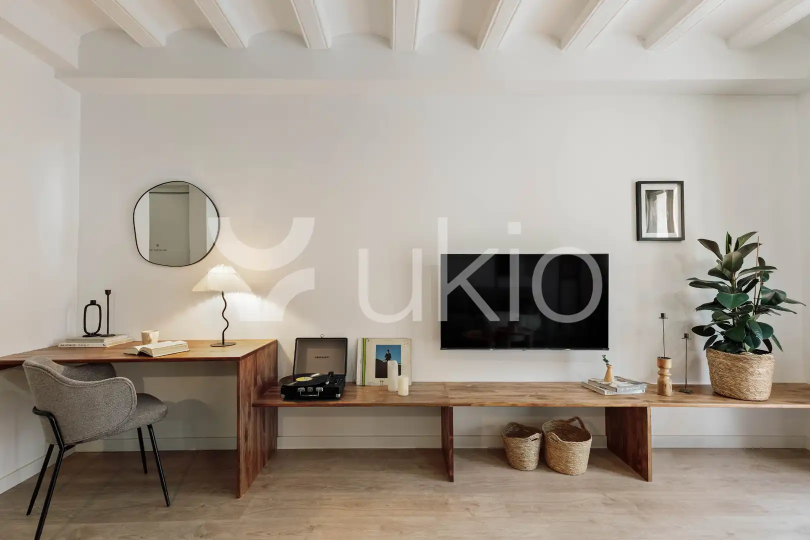 Sala de estar de Apartamento de alquiler en Barcelona con Aire acondicionado, Calefacción y Amueblado