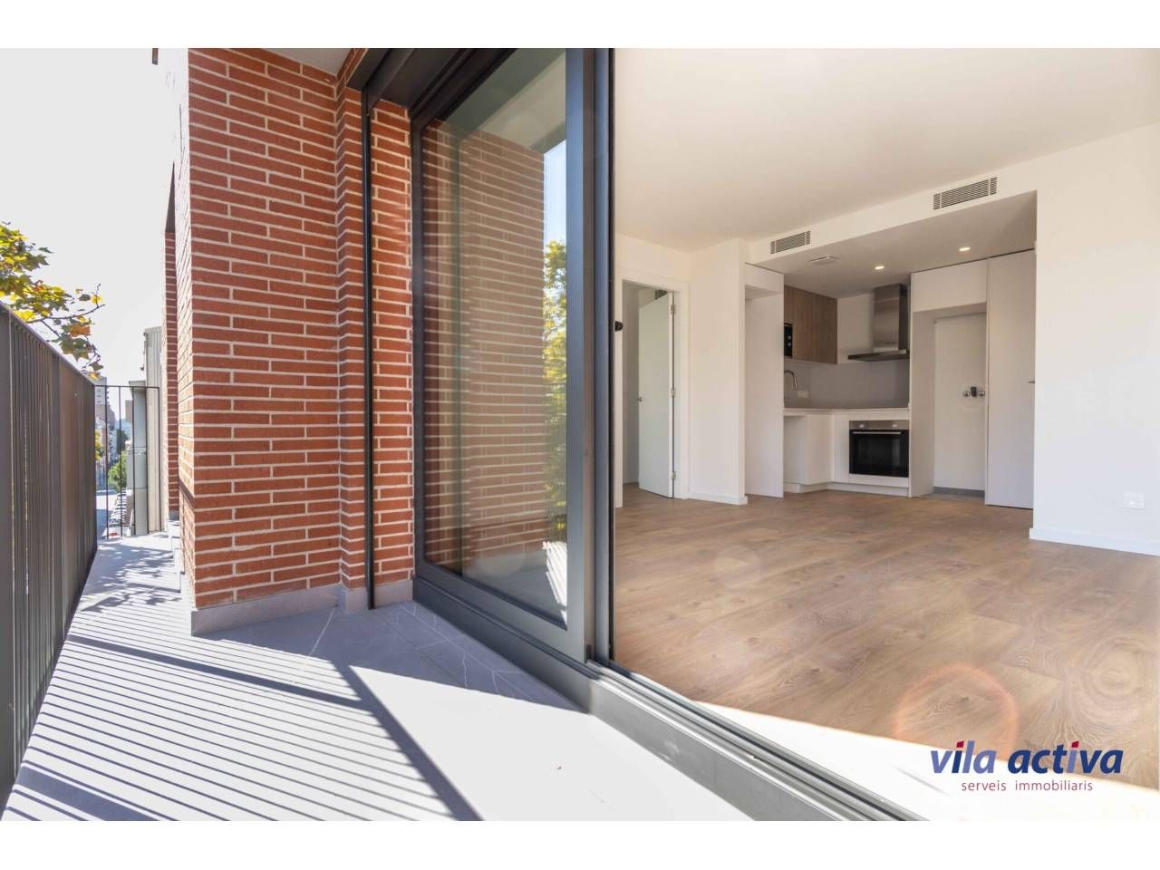 Vista exterior de Pis en venda en Terrassa amb Aire condicionat, Calefacció i Parquet