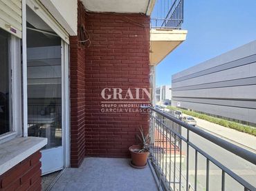 Appartamento con balcone in vendita a Hospital