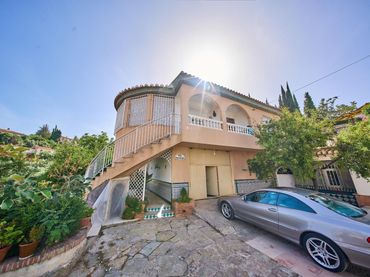 Detached house with pool for sale in Calle RIBERA DE LOS MOLINOS