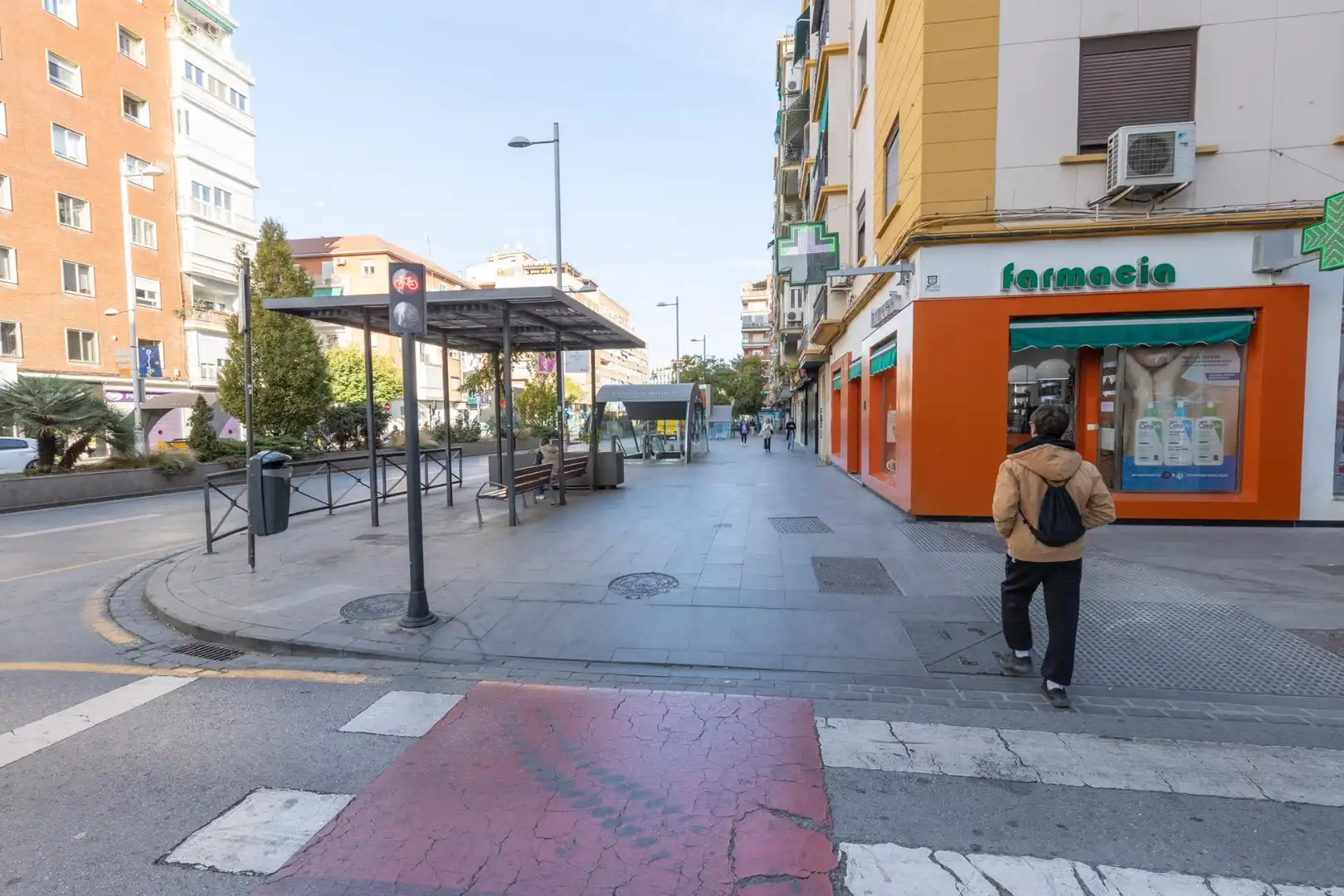 Vista exterior de Piso en venta en Granada con Calefacción