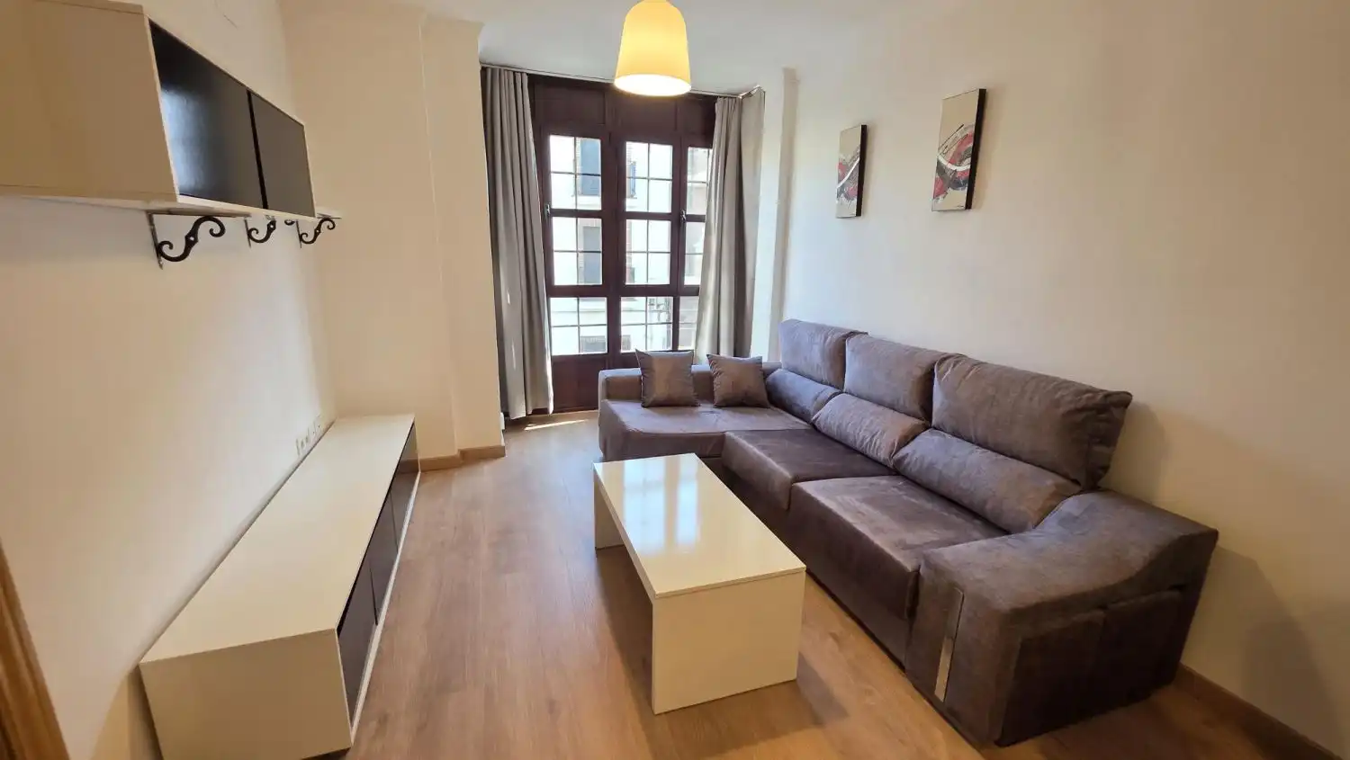 Pis amb terrassa de lloguer a Residencial Triana - Barrio Alto, imagen 2