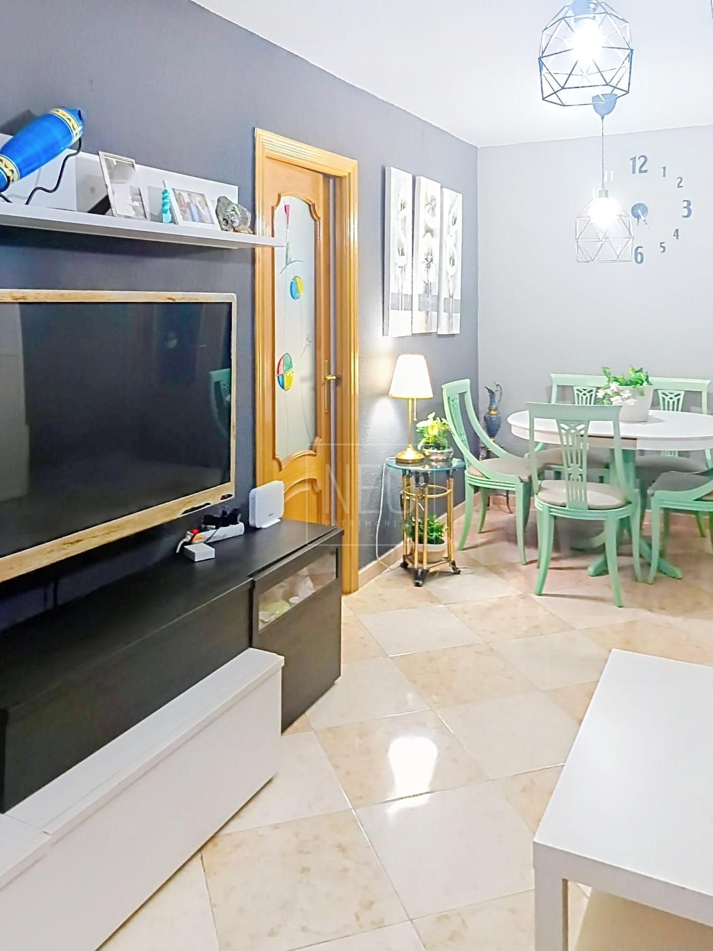 Living room of Flat for sale in Móstoles  with Heating, Private garden and Terrace