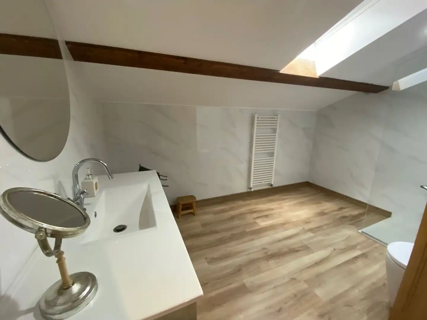 Bany de Casa o xalet en venda en Aller amb Calefacció, Terrassa i Traster