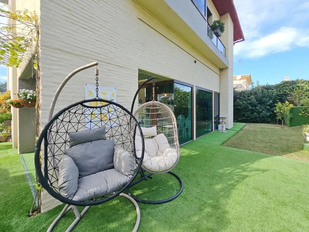 Terraza de Casa o chalet en venta en Montequinto con Aire acondicionado, Jardín privado y Terraza