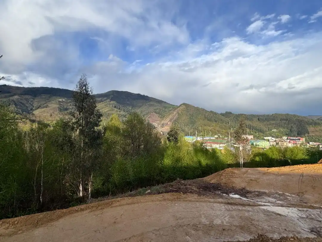 Vista exterior de Residencial en venda en Ermua