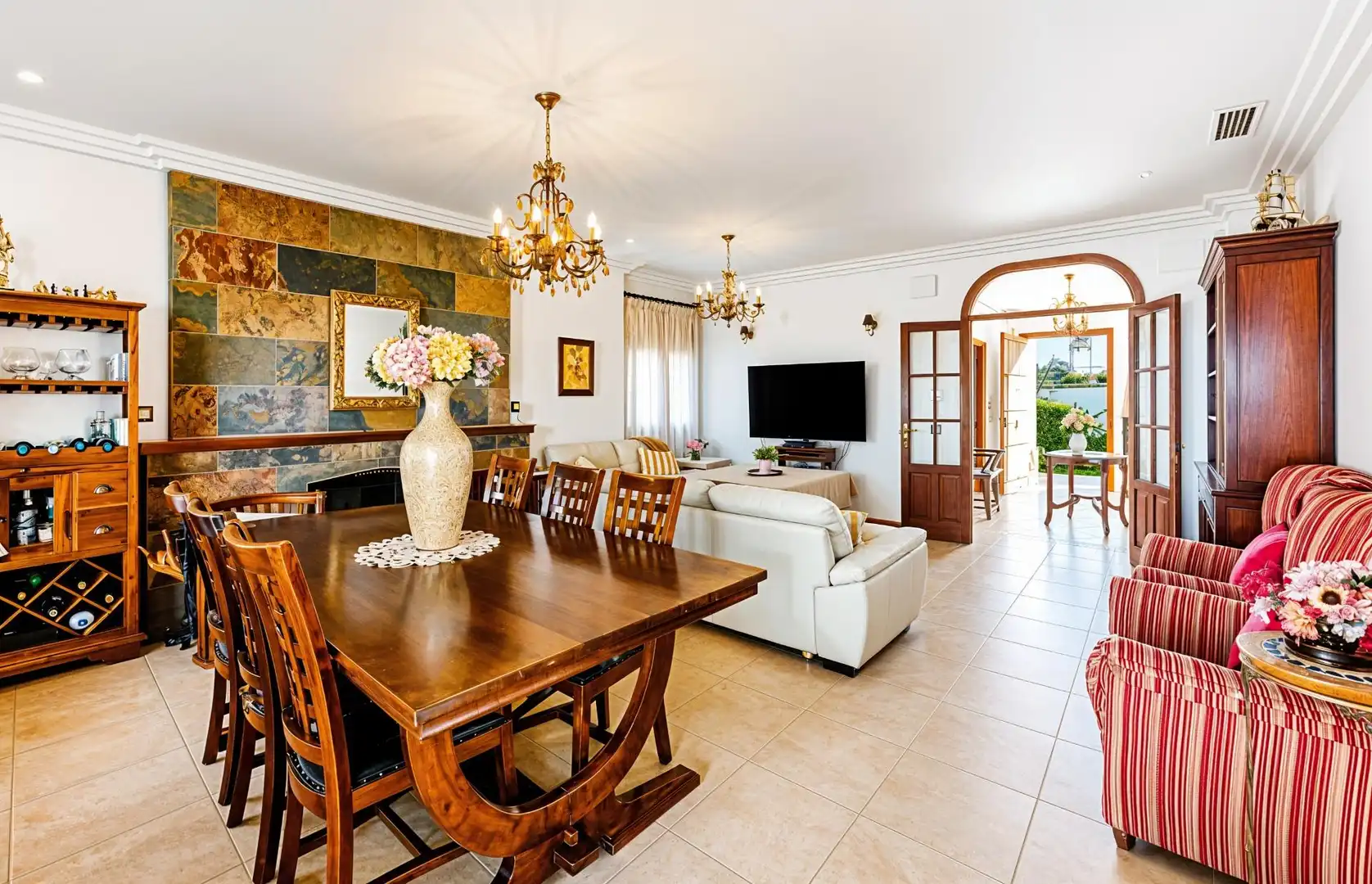 Chalet con piscina en venta en Núcleo urbano, imagen 36