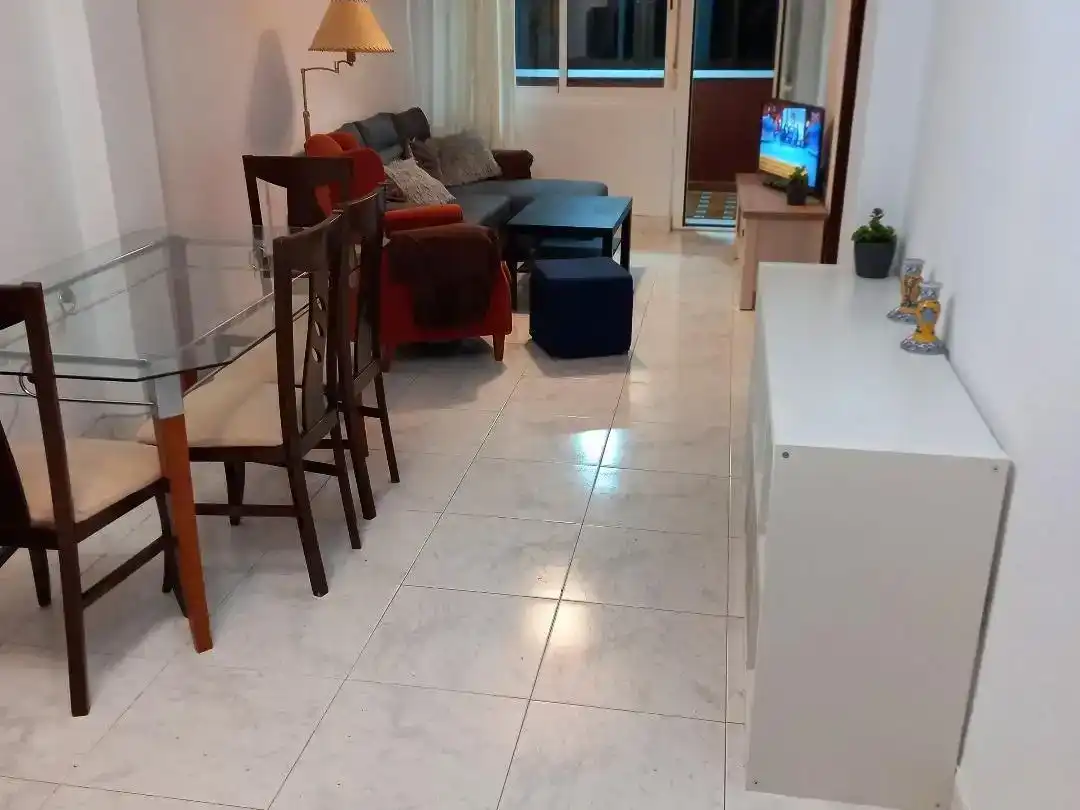 Sala d'estar de Pis de lloguer en San Fernando amb Moblat i Balcó