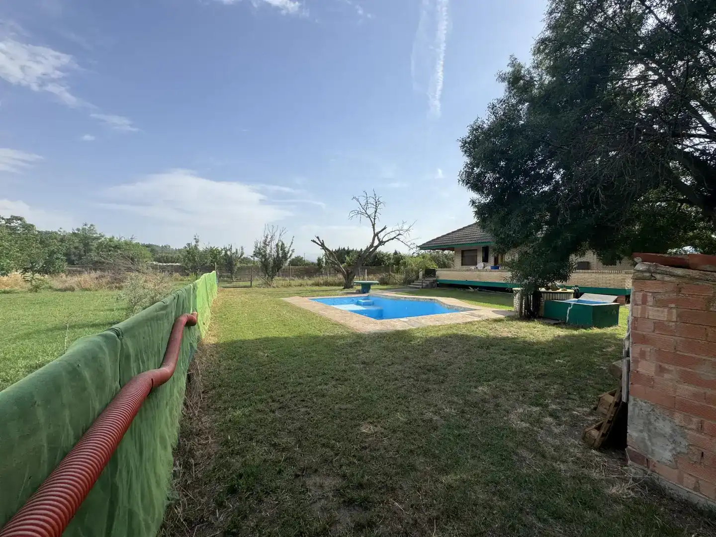 Piscina de Finca rústica en venda en Lodosa amb Jardí privat, Piscina i Moblat