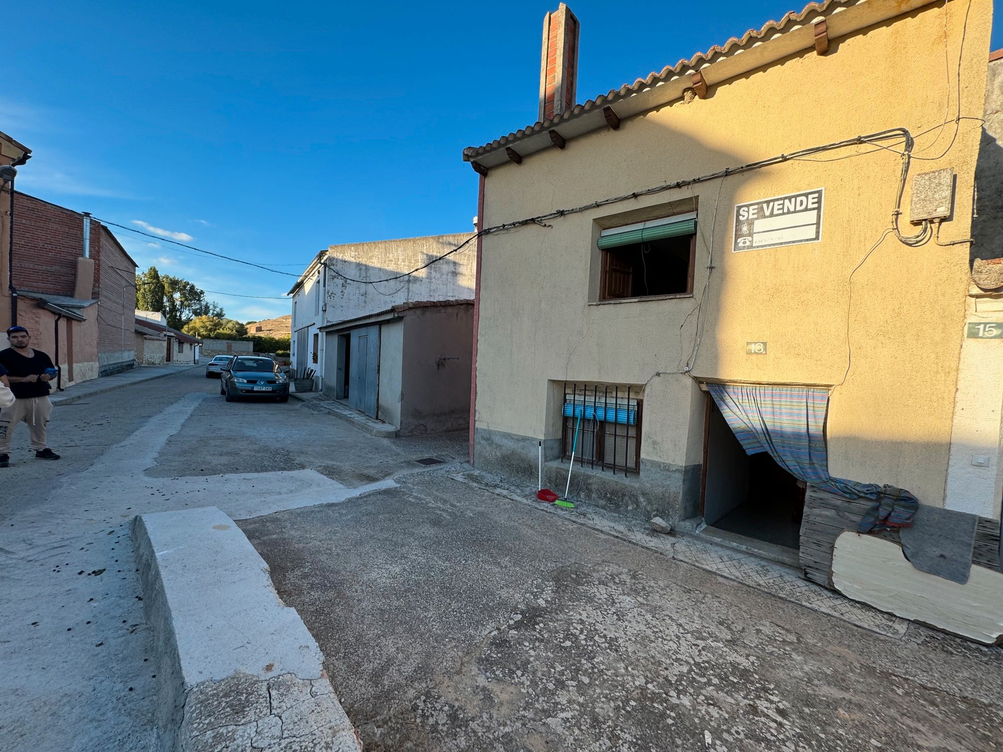 Exterior view of House or chalet for sale in Torre de Esgueva  with Private garden and Storage room