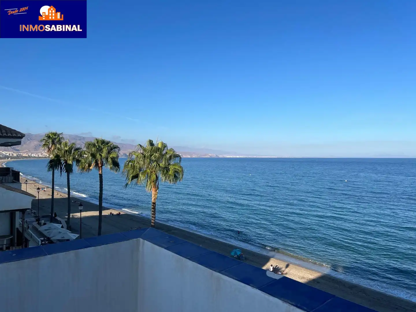 Vista exterior de Pis en venda en Roquetas de Mar ciudad
