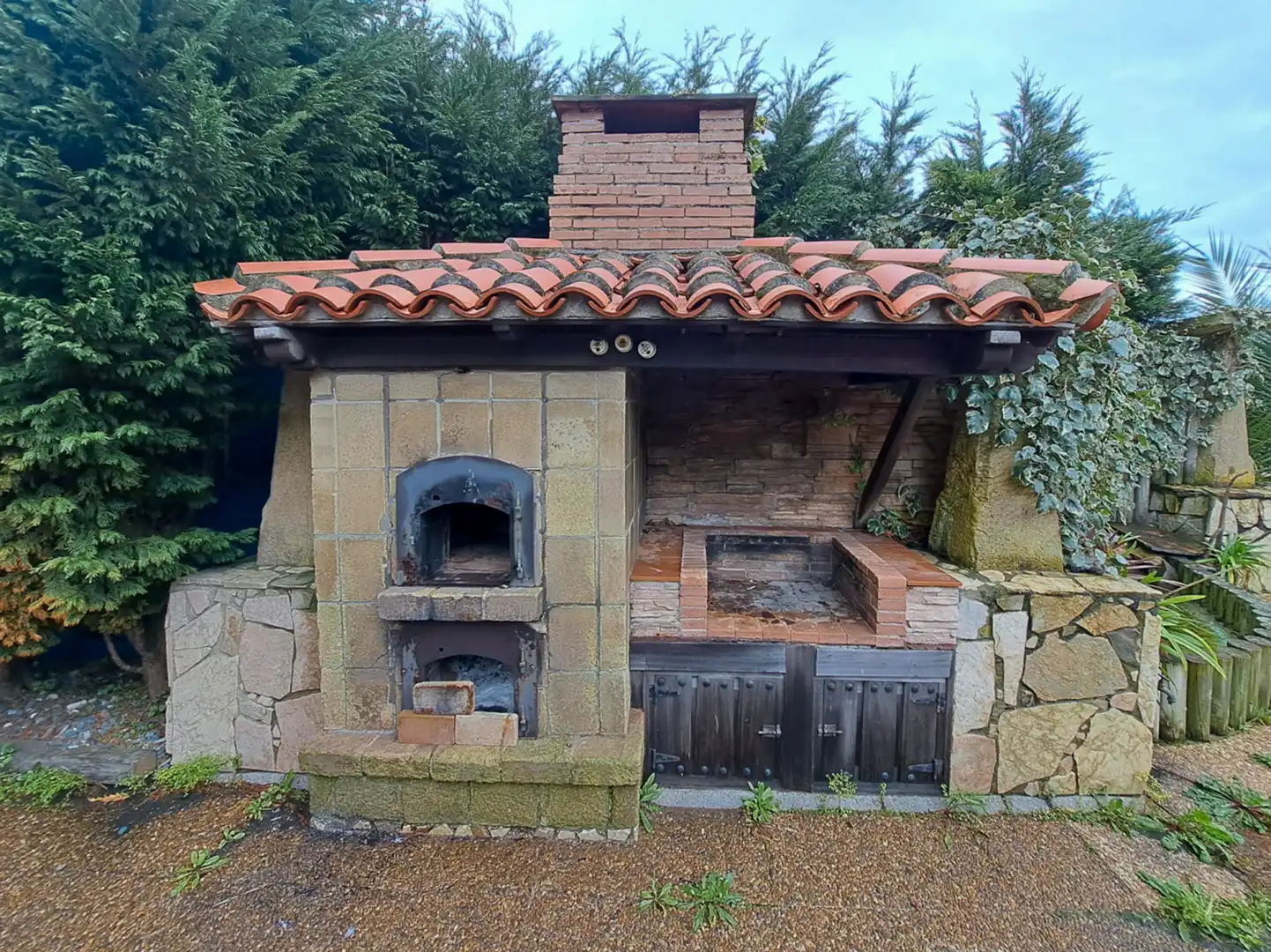 Houses for sale in Castrillón  with Heating, Private garden and Parquet flooring