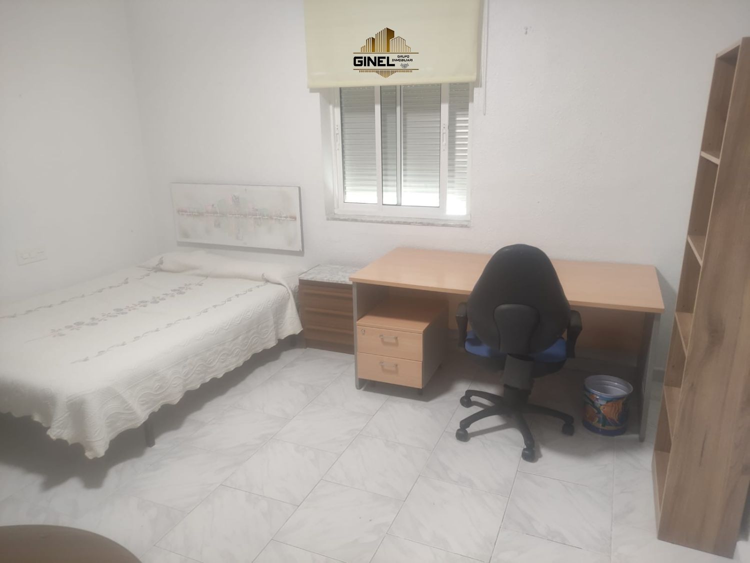 Dormitori de Pis de lloguer en  Jaén Capital amb Aire condicionat i Calefacció
