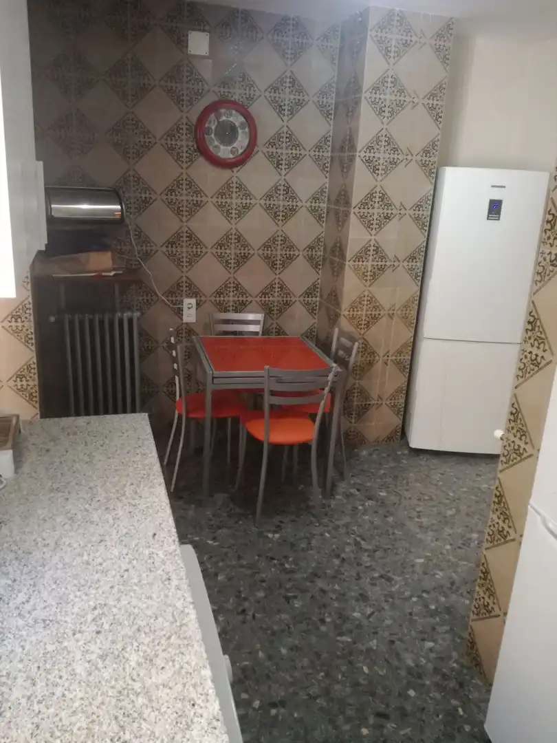 Cocina de Piso en venta en Granada con Calefacción, Terraza y Trastero