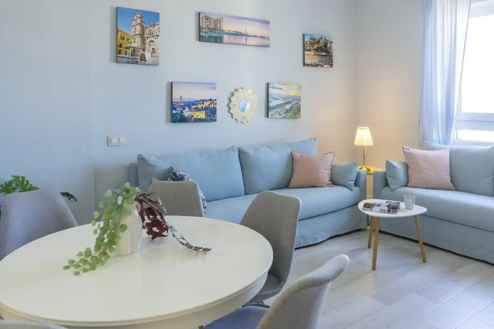 Wohnzimmer von Dachboden zur Miete in Málaga mit Klimaanlage, Abstellraum und Möbliert